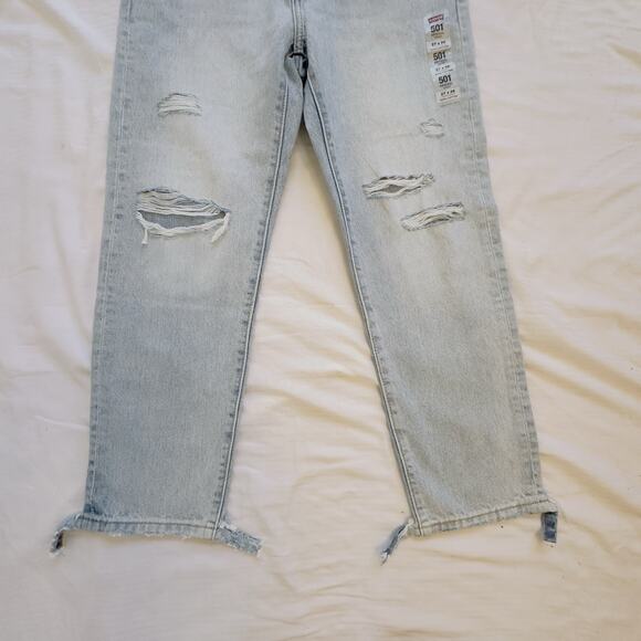 Levi’s 501 Original Cropped Jeans 27x26 Distressed Light Wash High Rise NWT $80 - Picture 4 of 14